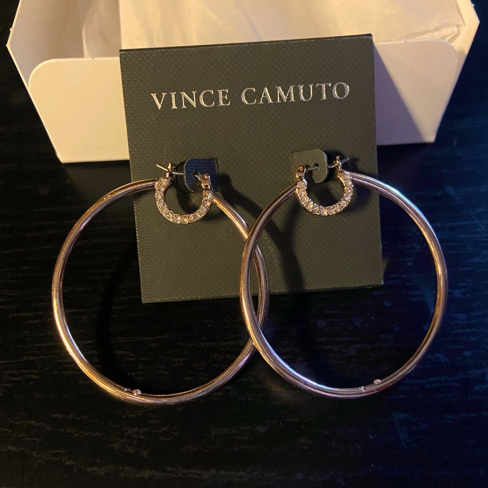 Rose Gold colored with Pave crystal “no twist” design. Vince Camuto. New.